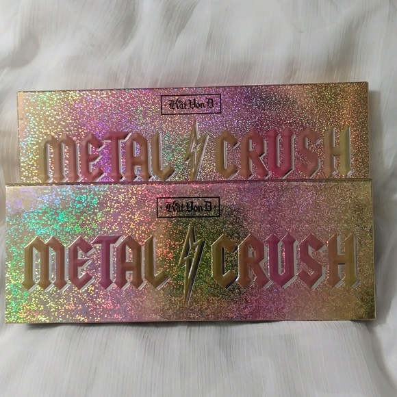 ***SOLD***Kat Von D Metal Crush Palette - Picture 2 of 7